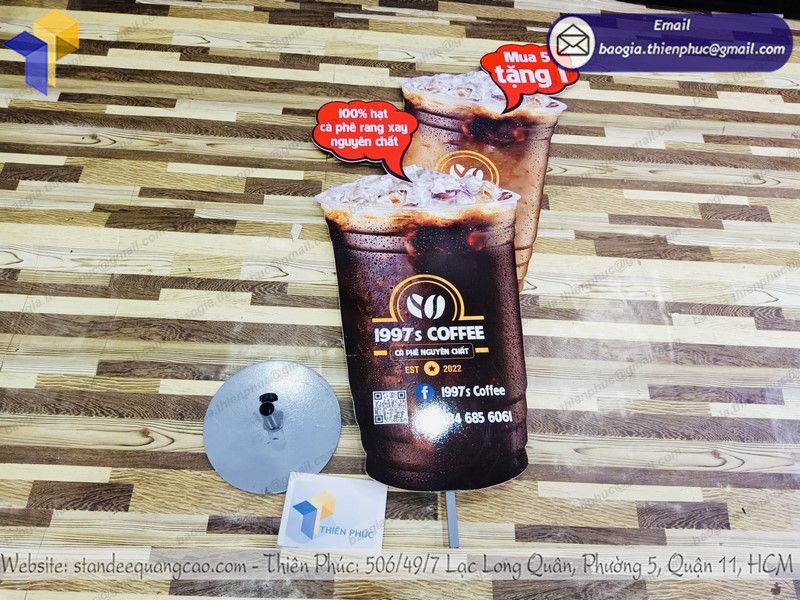 thiết kế biển quảng cáo mô hình ly cafe